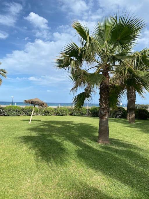 Atico Con Vistas Al Mar En Primera Linea De Playa Vera Kültér fotó